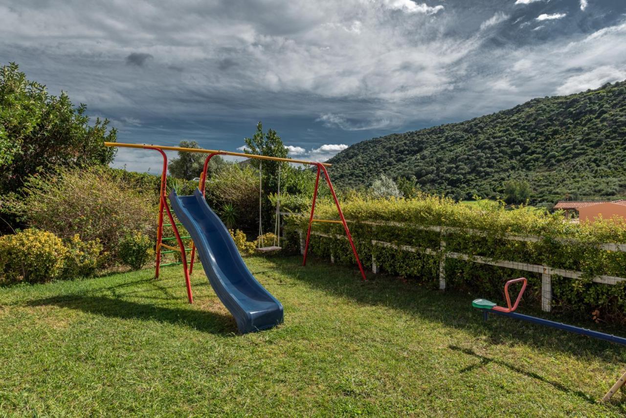 Residence Bouganvillage Budoni Exterior photo